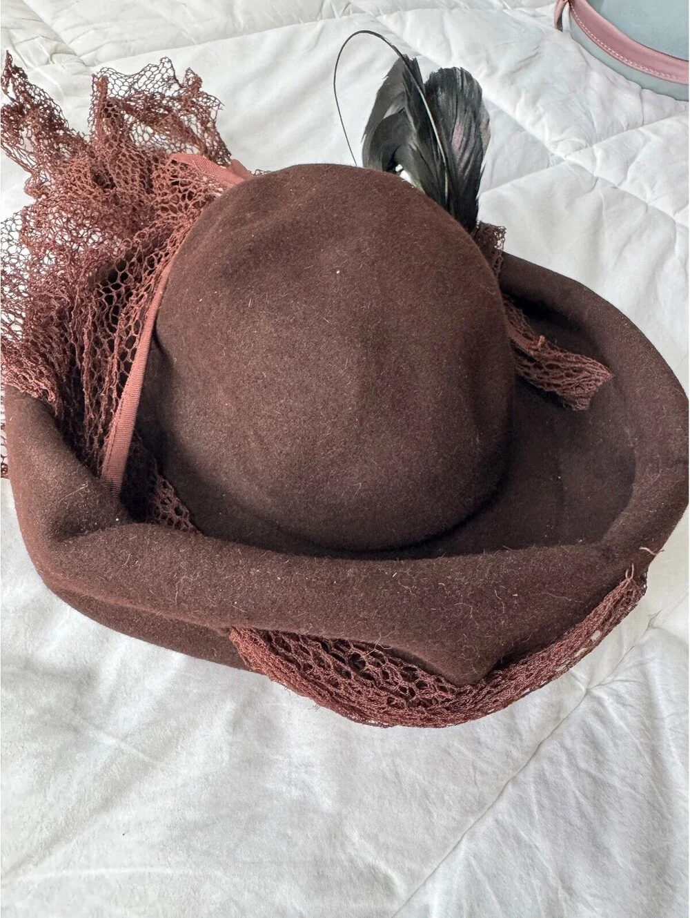 Vintage 1950s Richard Original Chocolate Brown Wool Felt Tilt Topper Hat Veil